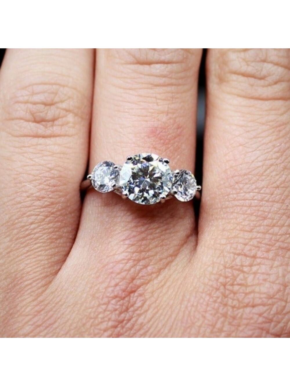 Round 2 CT Moissanite Cubic Zirconia Three-Stone Engagement Ring 925 Silver 6